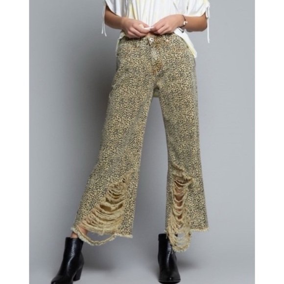 POL Leopard Print Wide Leg High Rise Distressed Front Denim Pants - Picture 1 of 10